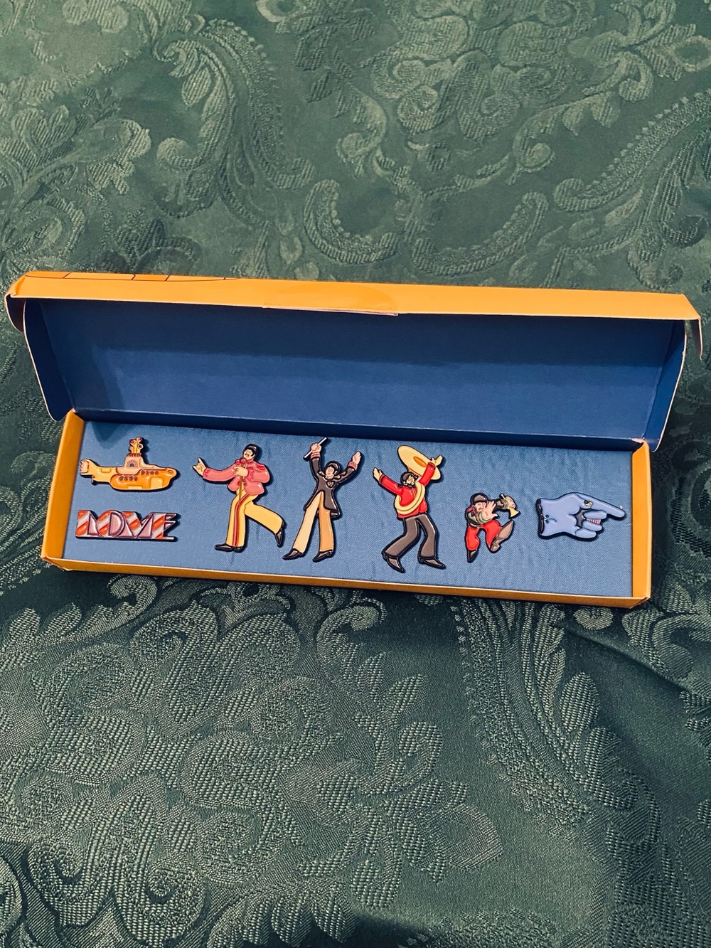 The Beatles Yellow Submarine
Enamel Pin Badge Collection in Box